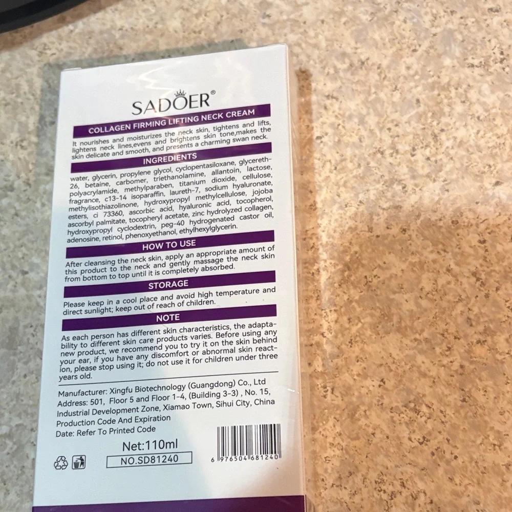 Sadoer Collagen Firming Neck Cream vitamin C+E retinol serum hyaluronic acid NEW